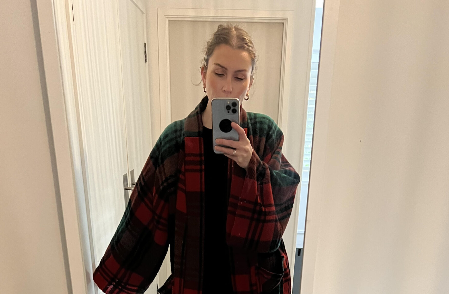 Upcycled Beauty – Picnic Blanket Jacket