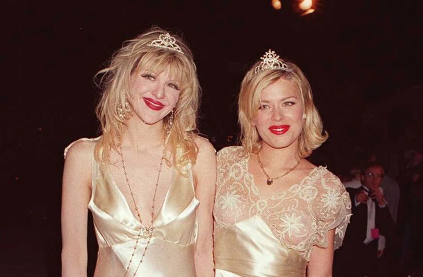 10 Times Courtney Love Was A Fashion Icon